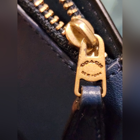 Coach blue wallet preowned see pictures - Picture 11 of 16